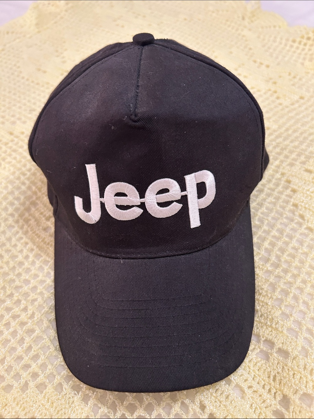 Black & White Embroidered
JEEP Baseball Hat Cap Unisex
